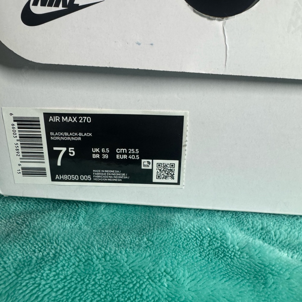 Nike Air Max 270 Black Shoes